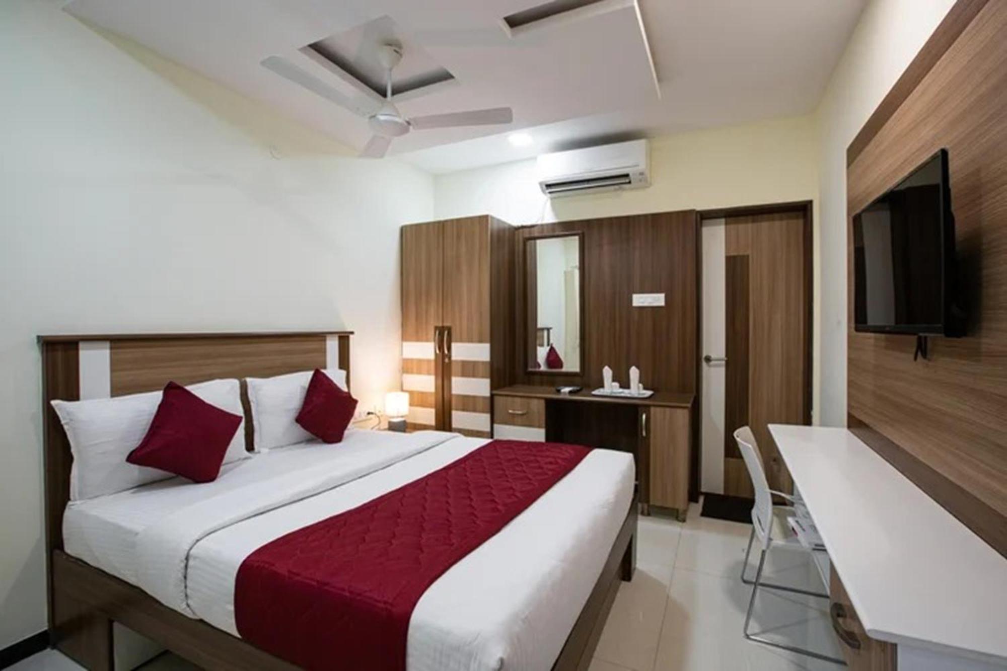 Hotel Santhoshpuri Coimbatore Zewnętrze zdjęcie