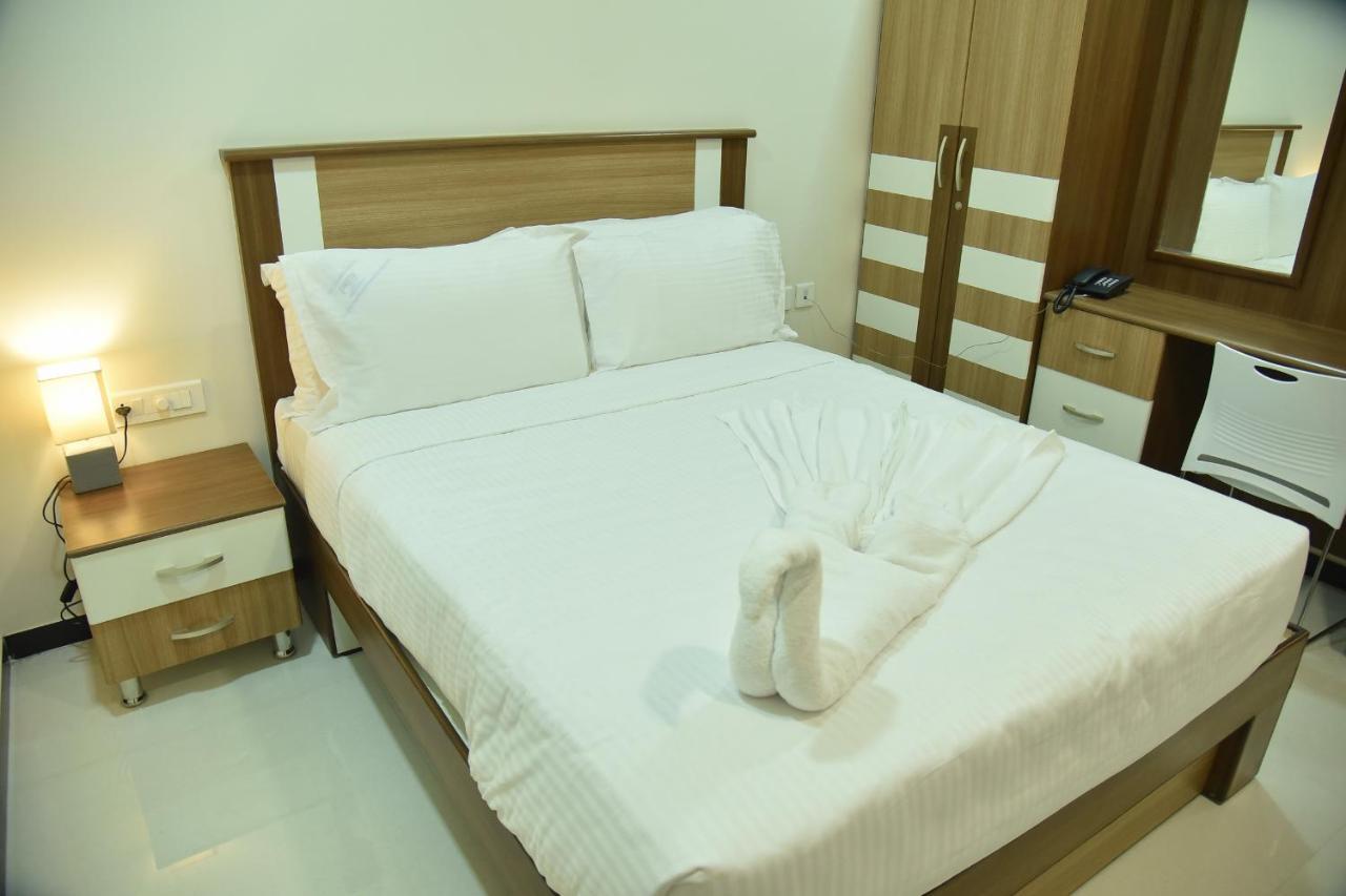 Hotel Santhoshpuri Coimbatore Zewnętrze zdjęcie